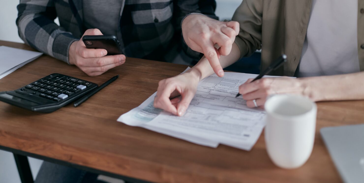 Jak dojść do porozumienia z komornikiem?